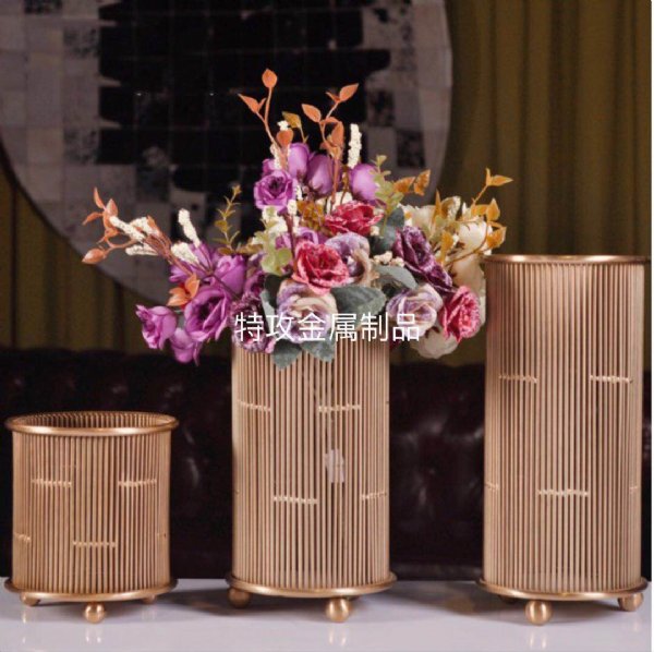 落地式不锈钢花器_户外烤漆不锈钢花箱_不锈钢花盆